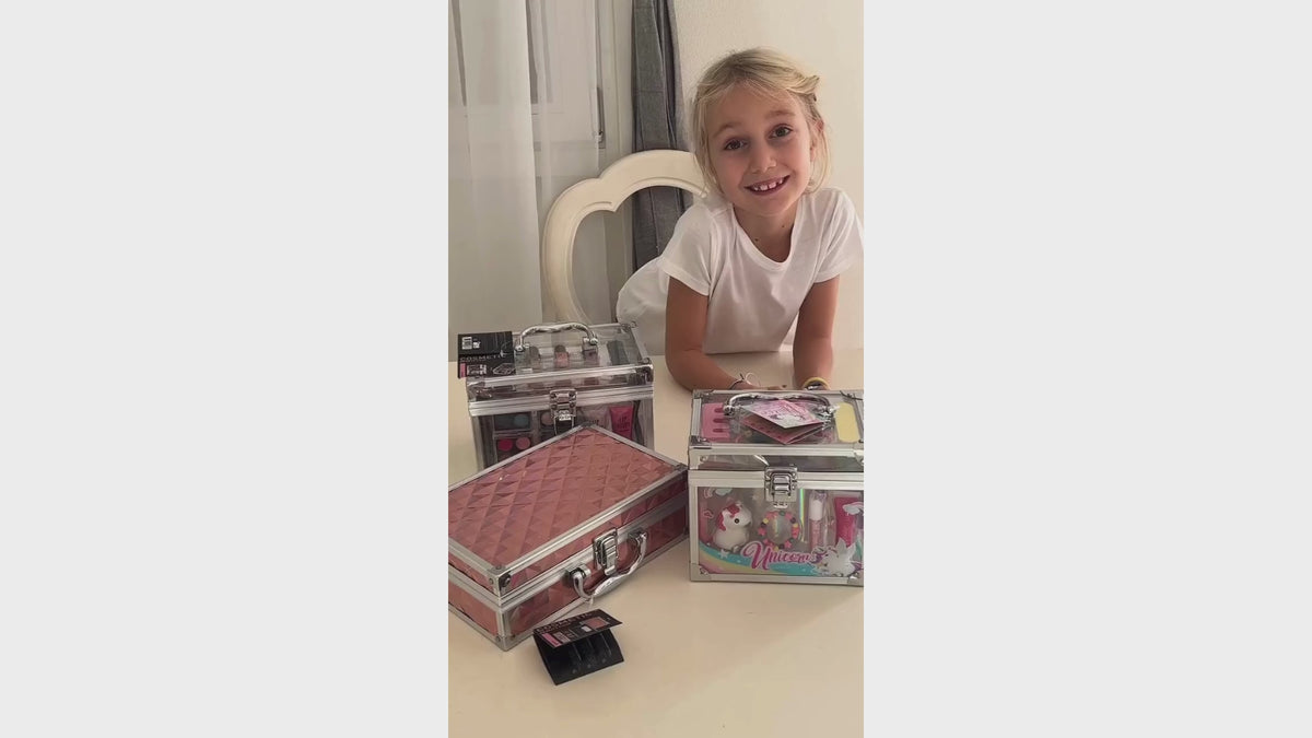Carica il video: 