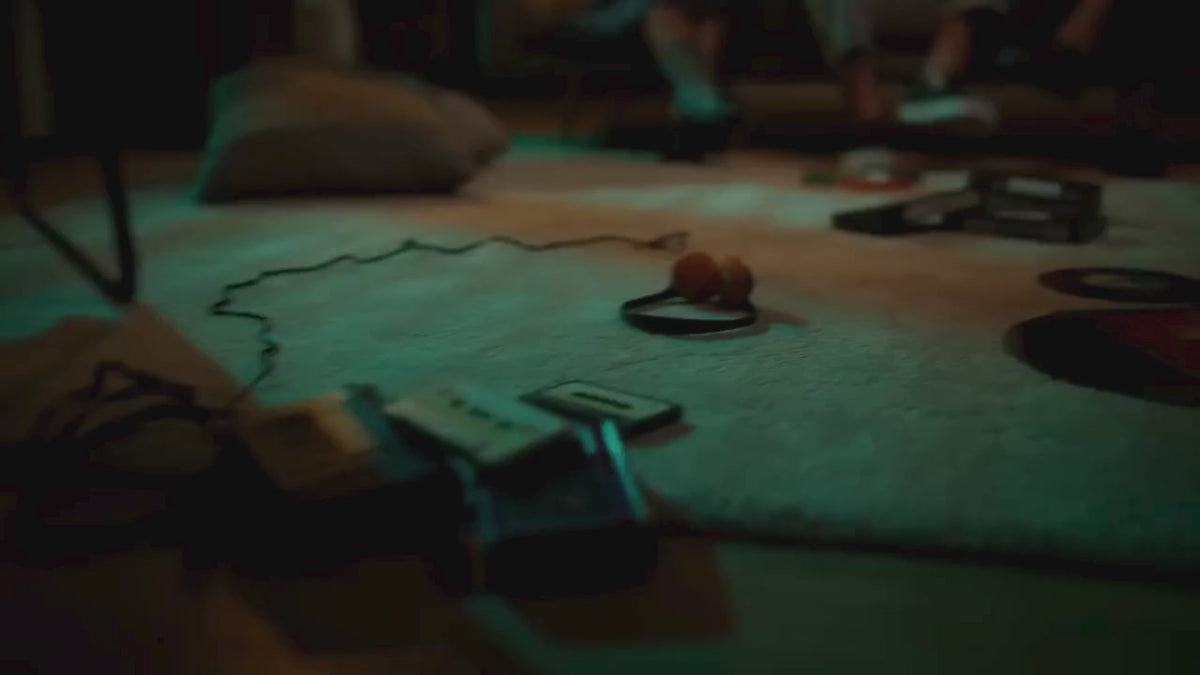 Carica il video: 